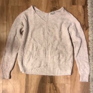 Off white V neck Sweater